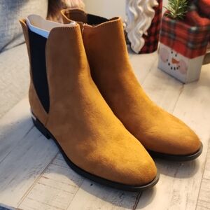 Nine West Tan Leather Ankle Boots
